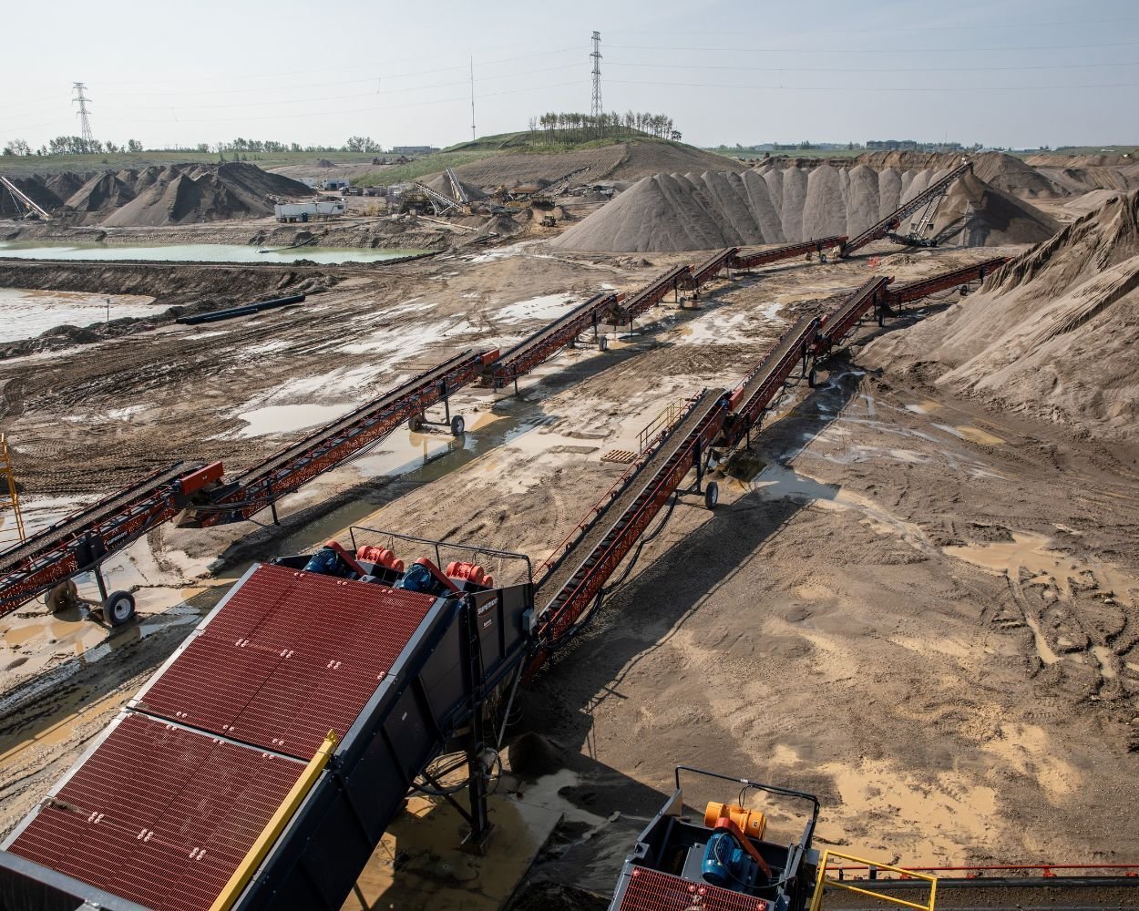 Multiple jump conveyors