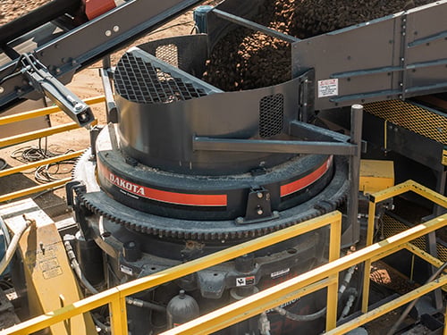 Dakota® Cone Crusher with roller bearing technology in a portable aggregate processing plant