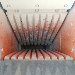 looking into empty jaw liner without any material present