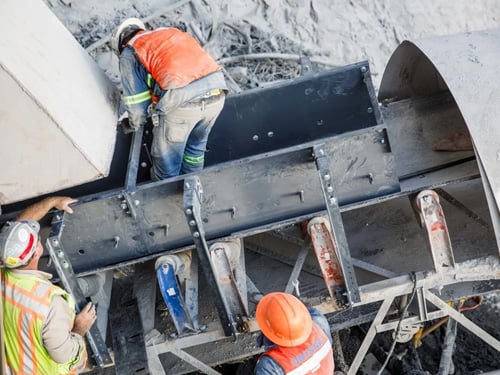Monterrey Quarry installing skirting system on conveyor