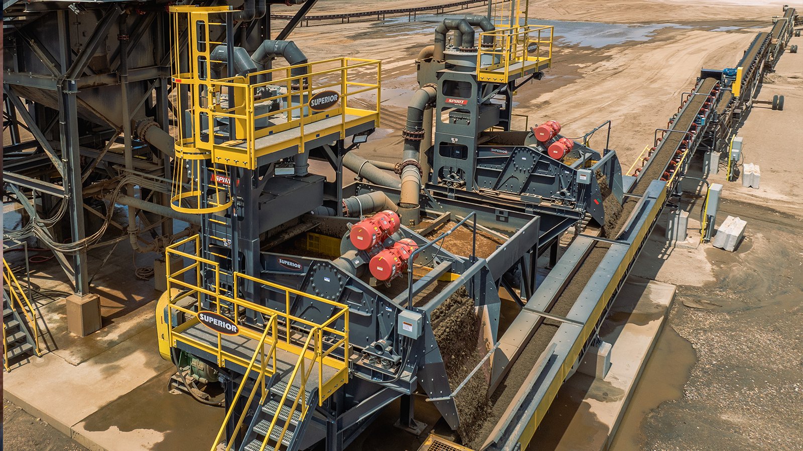Spirit Sand Plants Below Inclined Screens