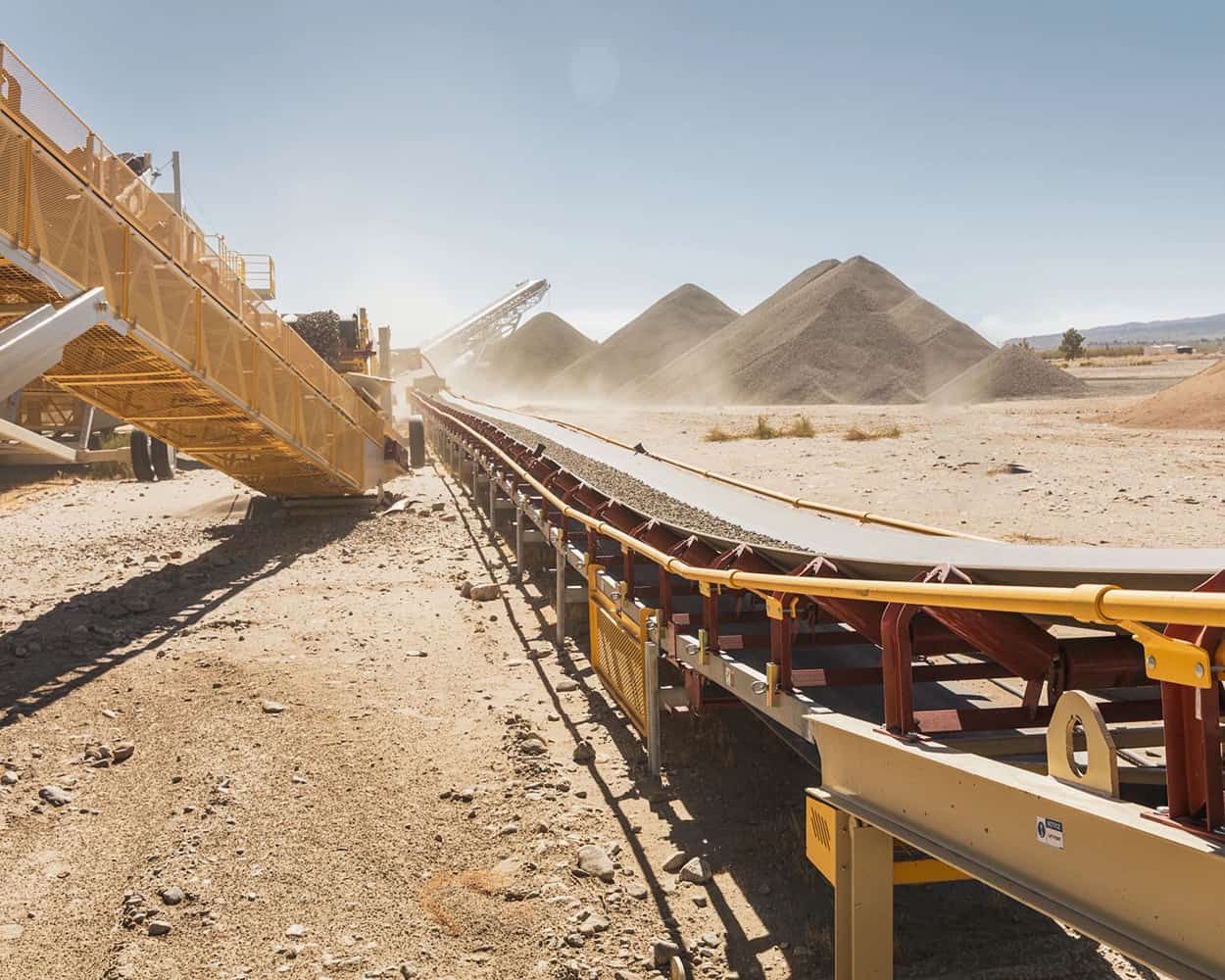 conveyor in operation in environment ideal for Titanium idler seals