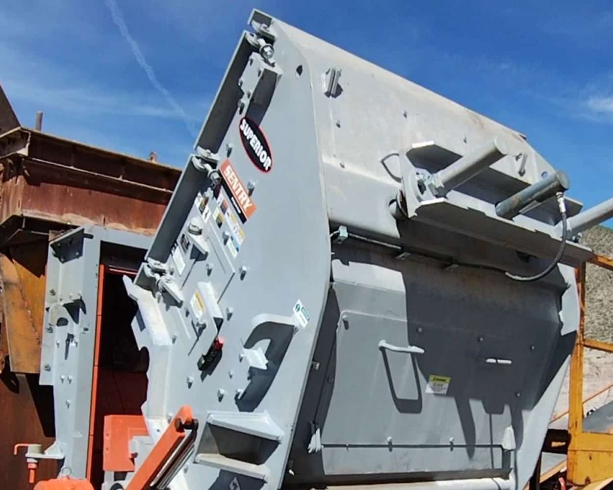 Sentry HSI operating in Mexico at Grupo Monte Meru site