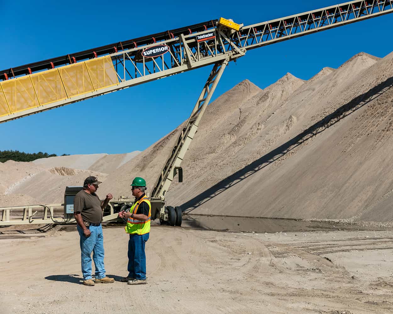 Coram Materials in New York - TeleStacker Conveyor stockpile