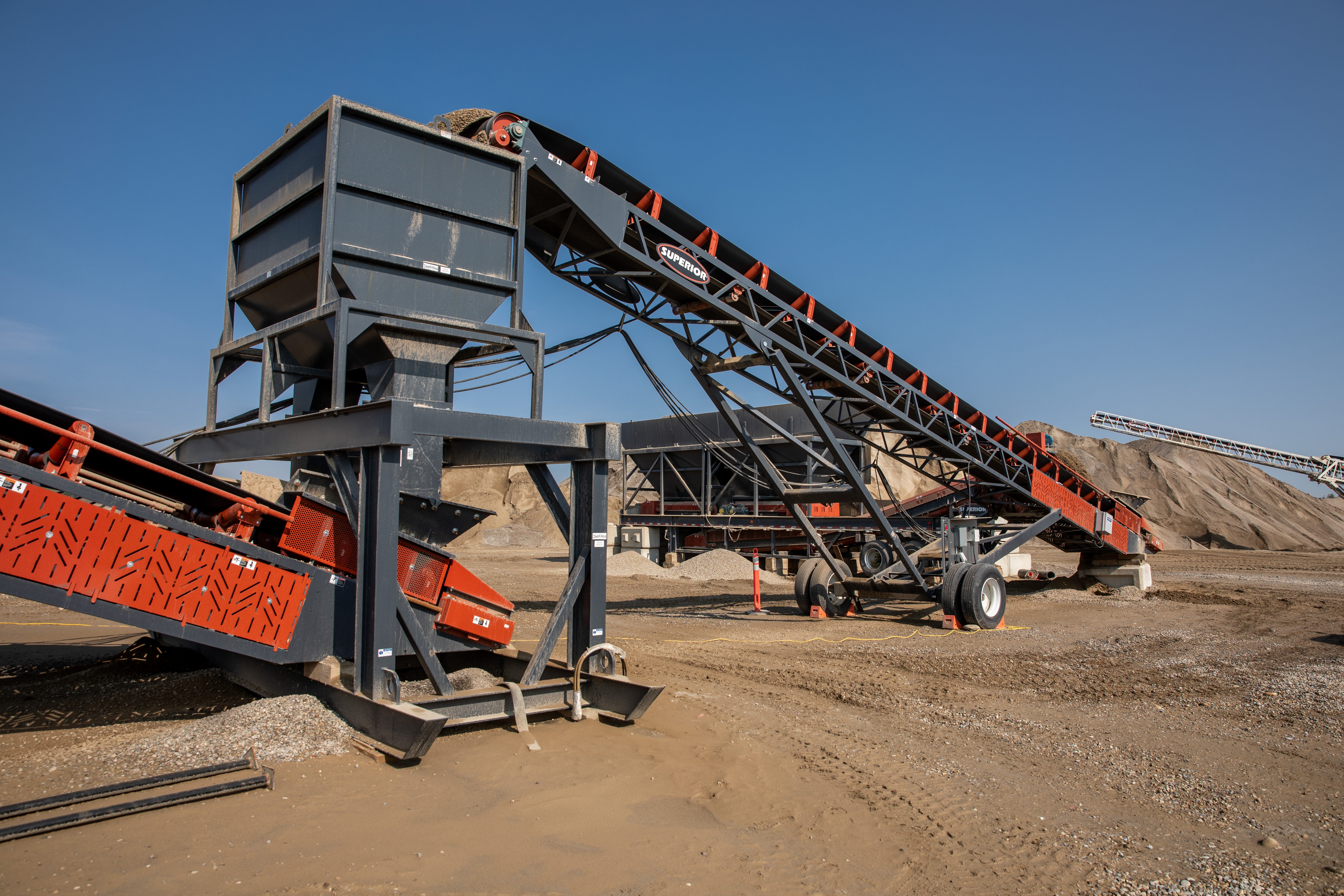 Feed hopper at Amrize_Fusion Wash Plant_Calgary AB_6-24-2025_003