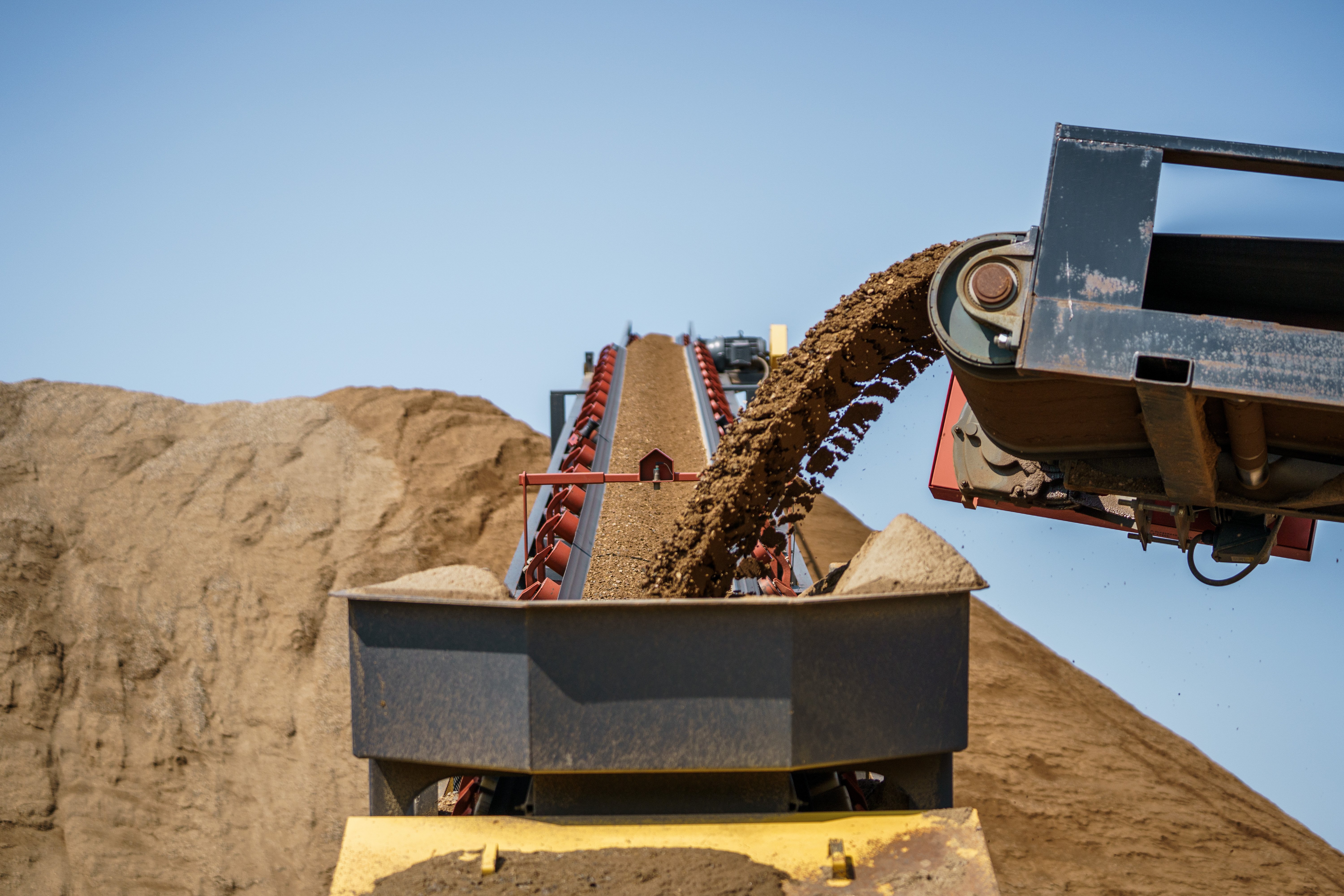 conveyor monitoring component at Rogge Excavating_Waubay SD_7-10-2024_072