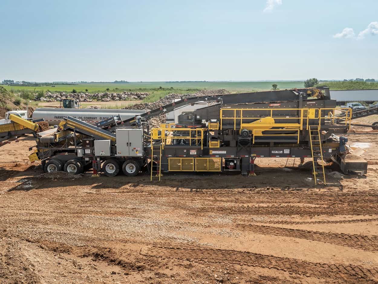 Dakota D350 Cone Crusher on portable plant processing aggregates at Rogge Excavating in Waubay, SD