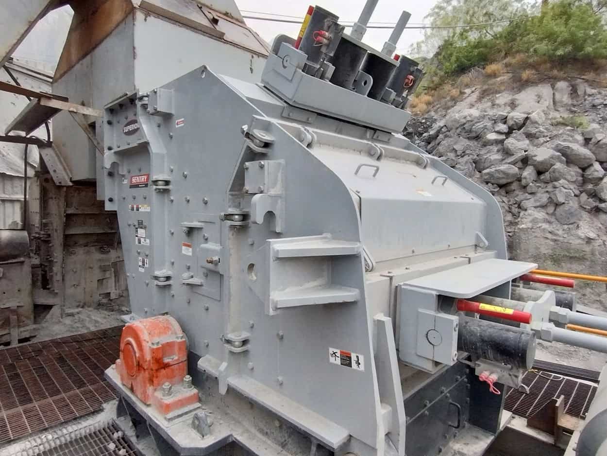 SS5165 Sentry HSI crusher operating at Triturados San Jeronimo quarry site