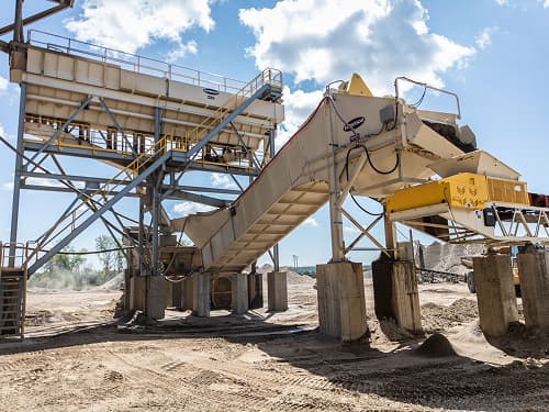 Cemstone in Henderson MN wiht Aggredry Washer and Classifying Tank