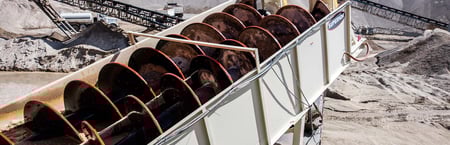 fine material washer showing twin screws with urathane shoes