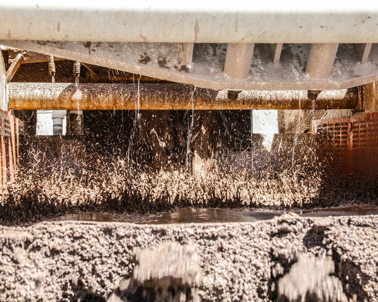 Rilite Aggregates closeup of low water washer