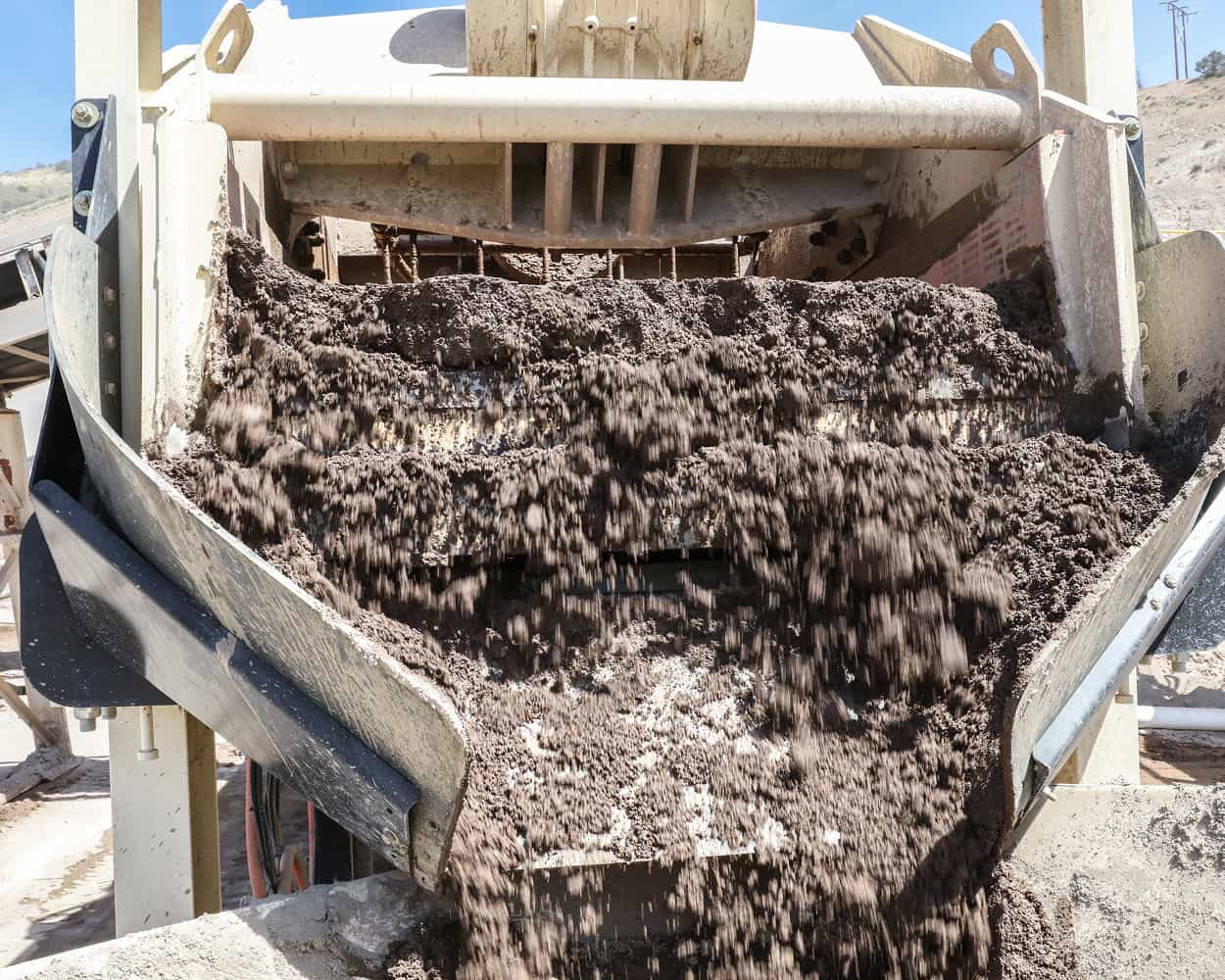 Rilite Aggregates closeup of Alliance Low Water Washer