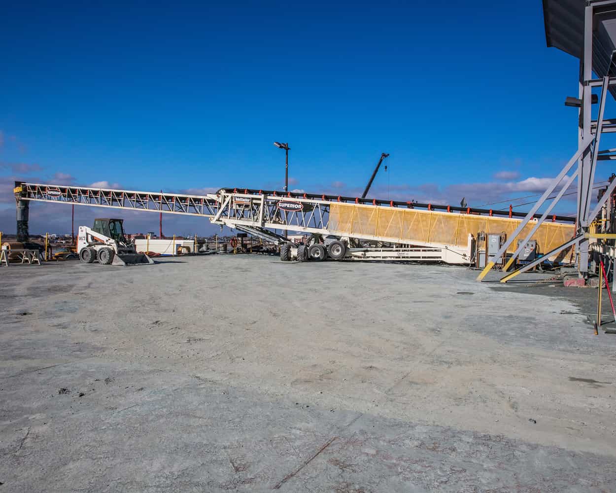 Carver Company - Charleston, SC TeleStacker Conveyor