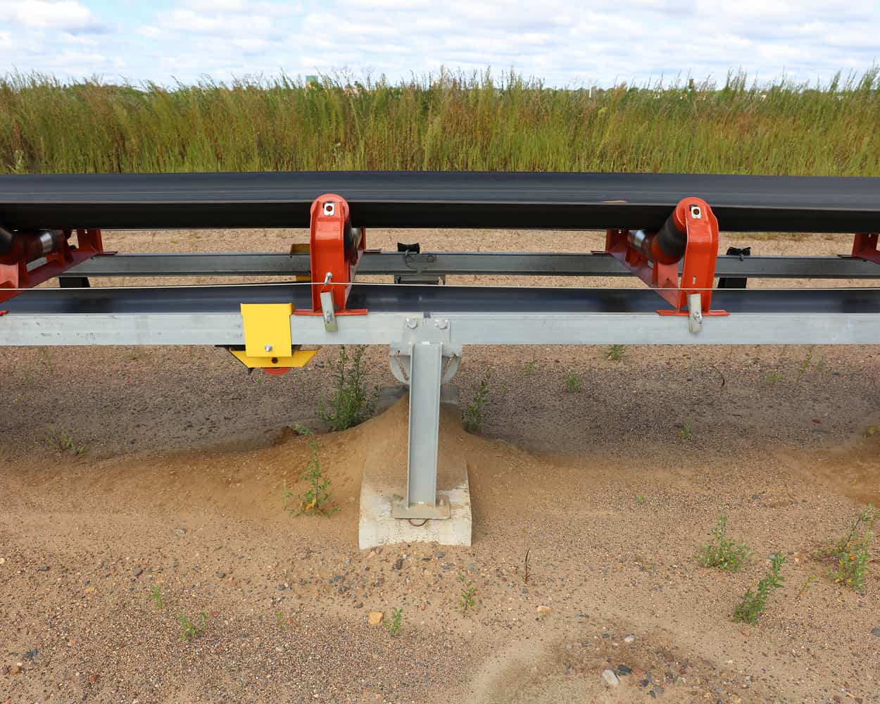 Zipline Conveyor at Dakota Aggregates
