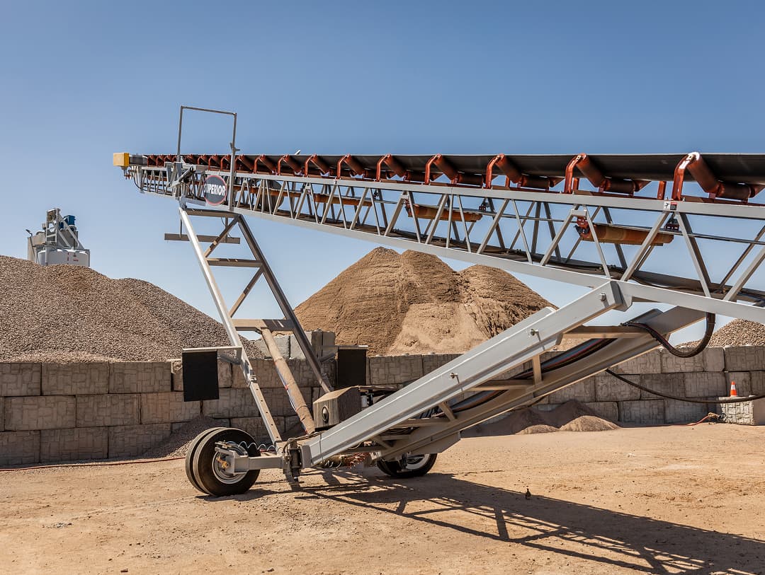Desert Ready Mix in Arizona using Pinnacle Conveyor