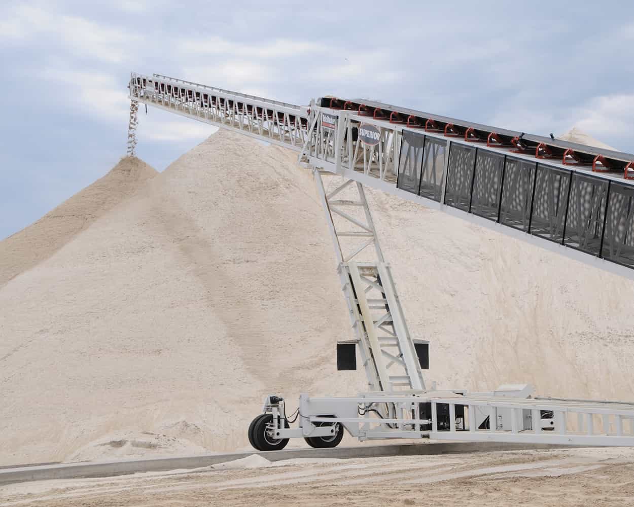 TeleStacker Conveyor used by Aggregate Industries, Boston MA