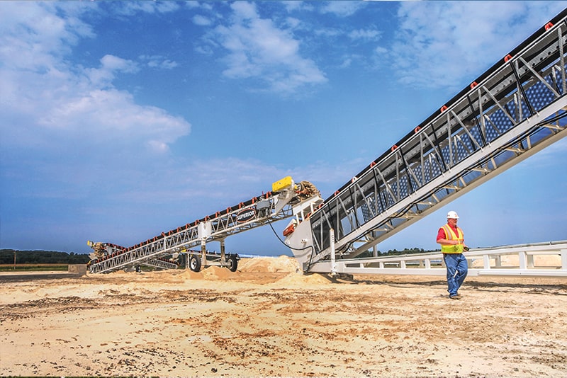 Material transfer via jump conveyors | Superior Industries