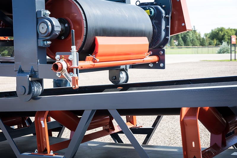 Slide-Stac Conveyors safely roll on and off pack | Superior Industries