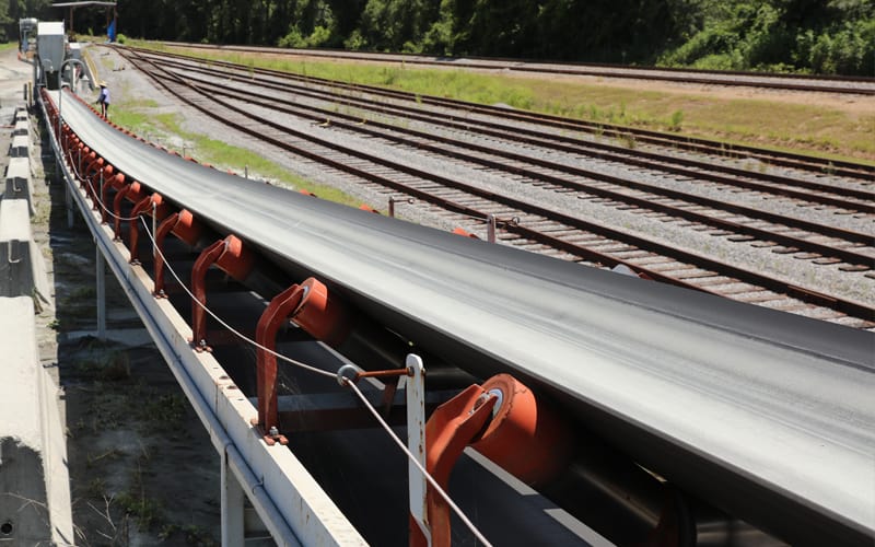 scruggs-rail-overland-conveyor-by-superior-industries