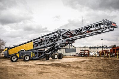 03gallery_TeleStacker Conveyor